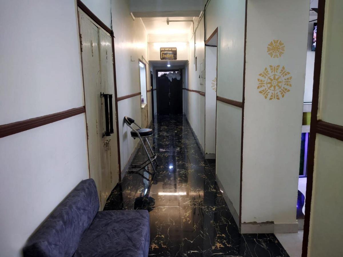 Hotel Kumkum Chhaya Panna Ngoại thất bức ảnh